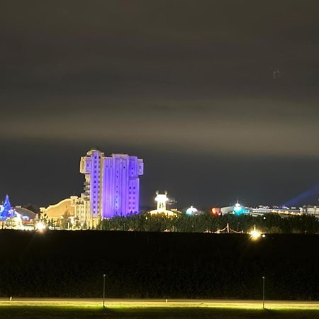 Suite Riviera - Vue Disneyland Chessy  Bagian luar foto