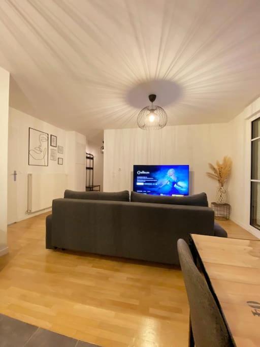 Suite Riviera - Vue Disneyland Chessy  Bagian luar foto
